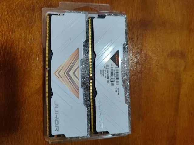 Memoria ram DDR4 2x8GB - 16GB 3200MHZ RGB - GARANTIA - Foto 5