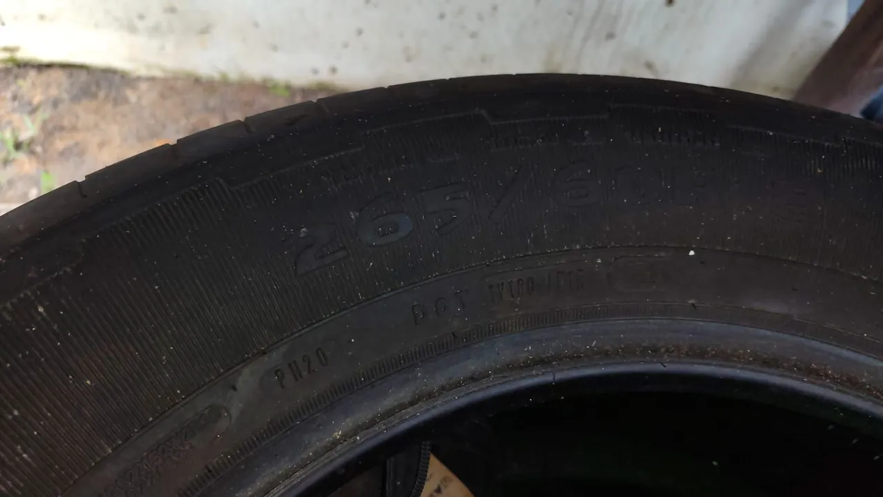 Pneu S10 265/60R18