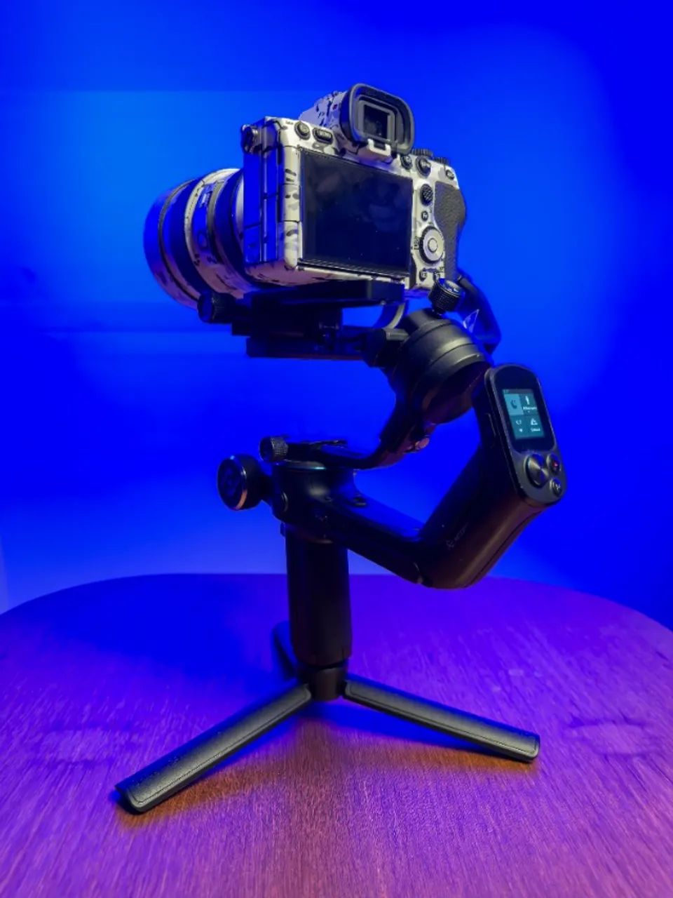 Estabilizador Gimbal Feiyutech Scorp-c Com Motor De 3 Eixos (Usado) Câmera e Smartphone