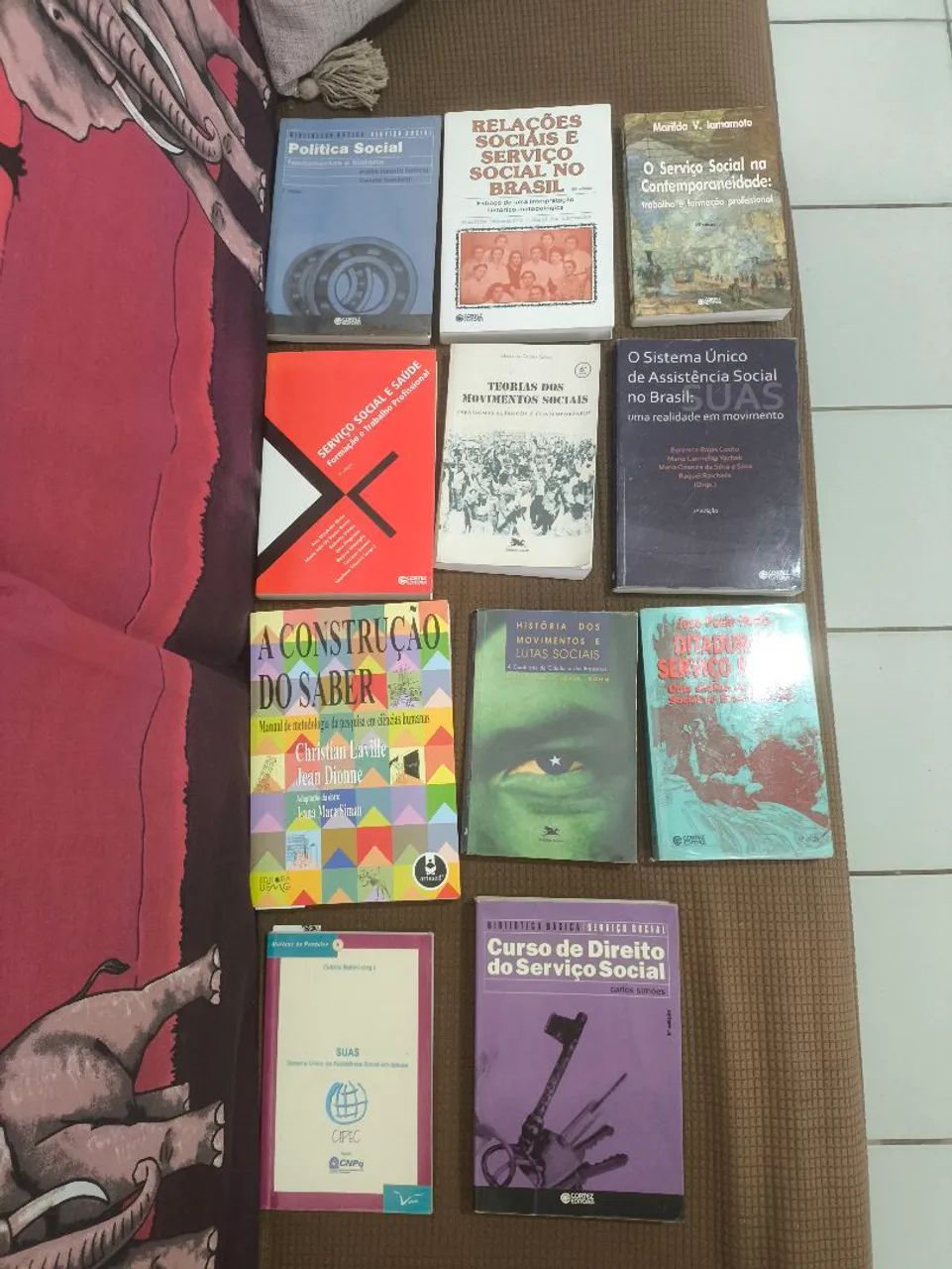 Livros de Serviço Social  - Foto 3