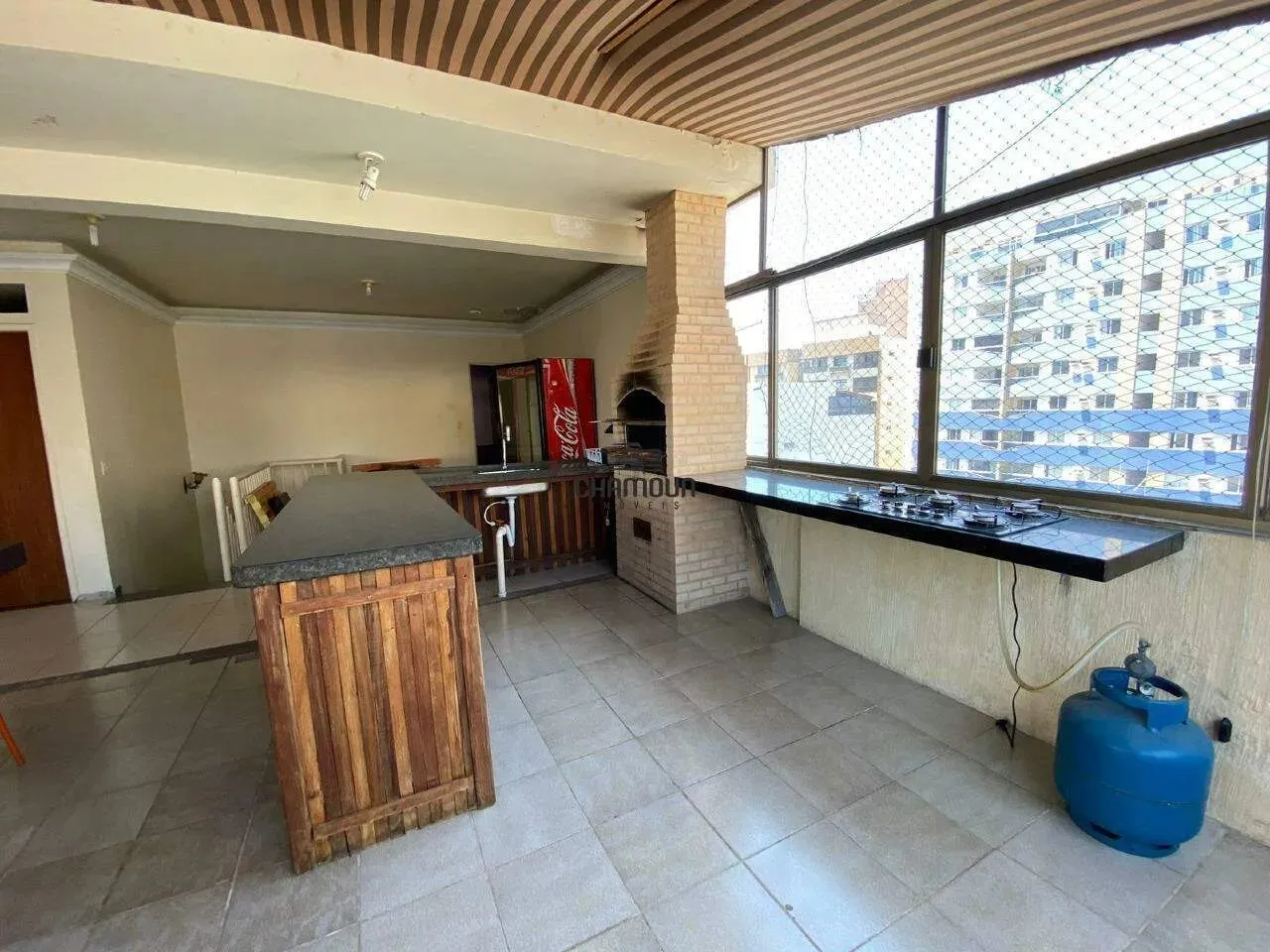 Cobertura duplex com 5 quartos e área de churrasqueira para Locação na Praia do Morro, Gua