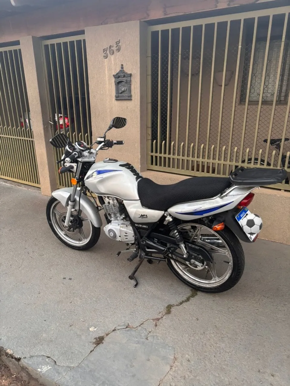 SUZUKY YES 125 2007 PRATA