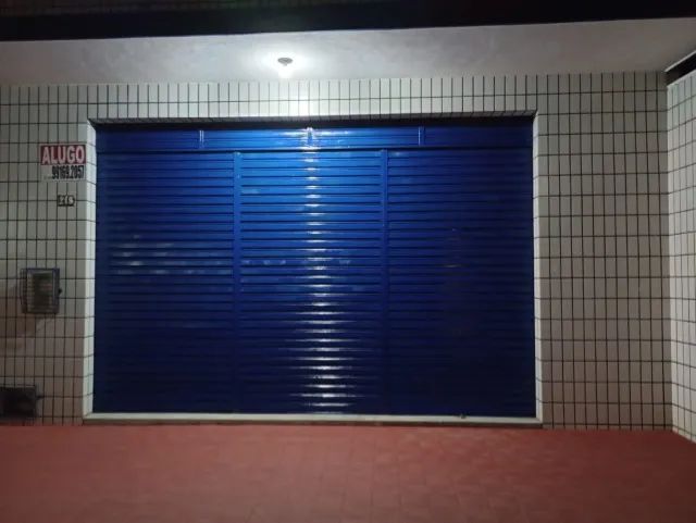 Aluga-se Prédio Comercial