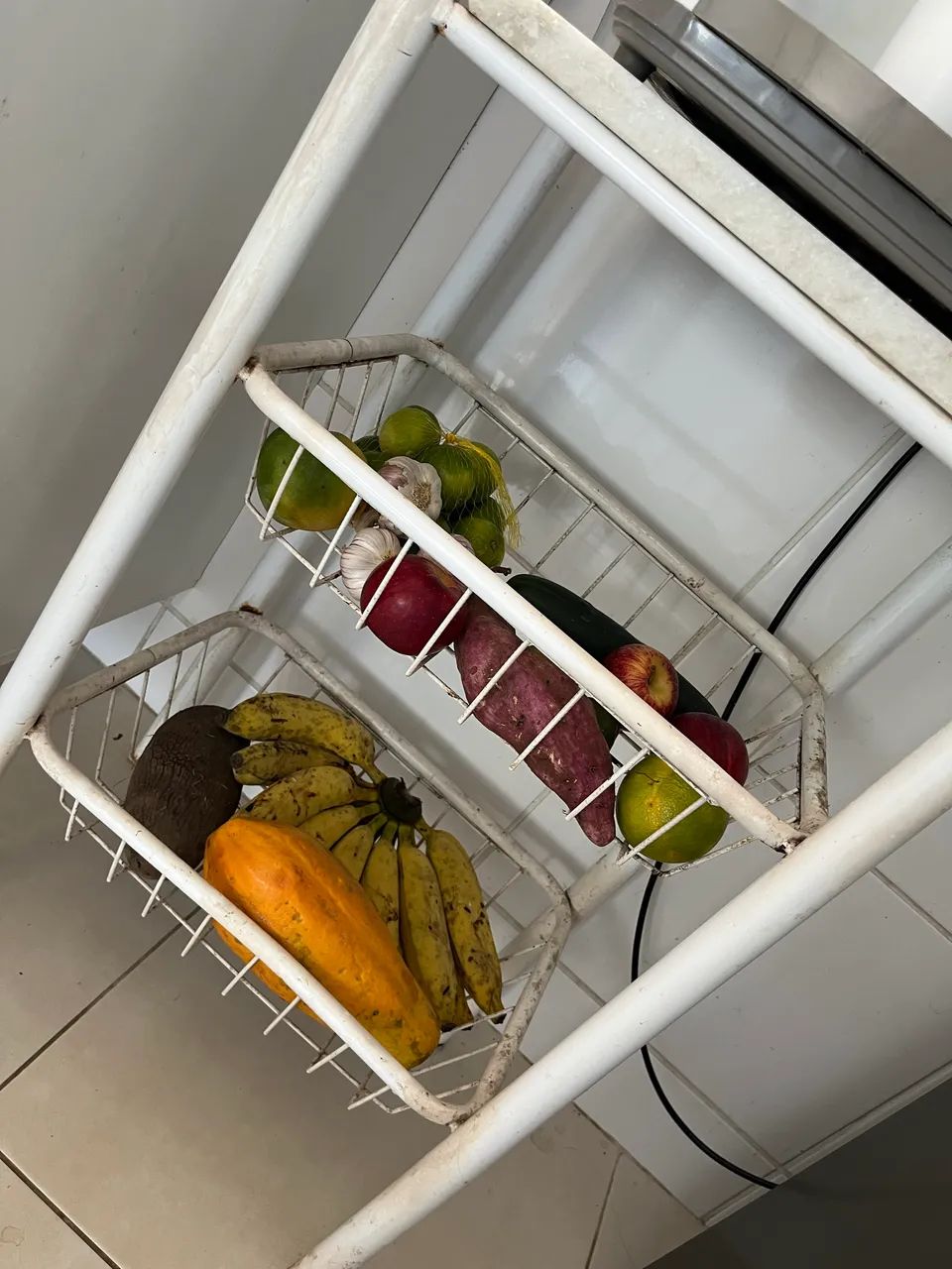 Fruteira 64315089762306122