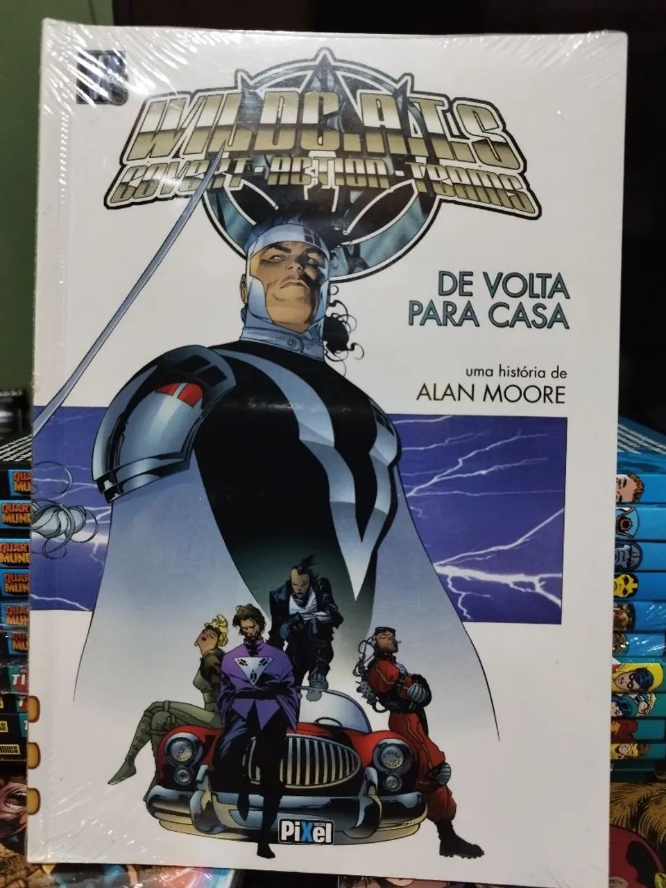 Wild C.A.T.S. por Alan Moore capa cartão editora Pixel
