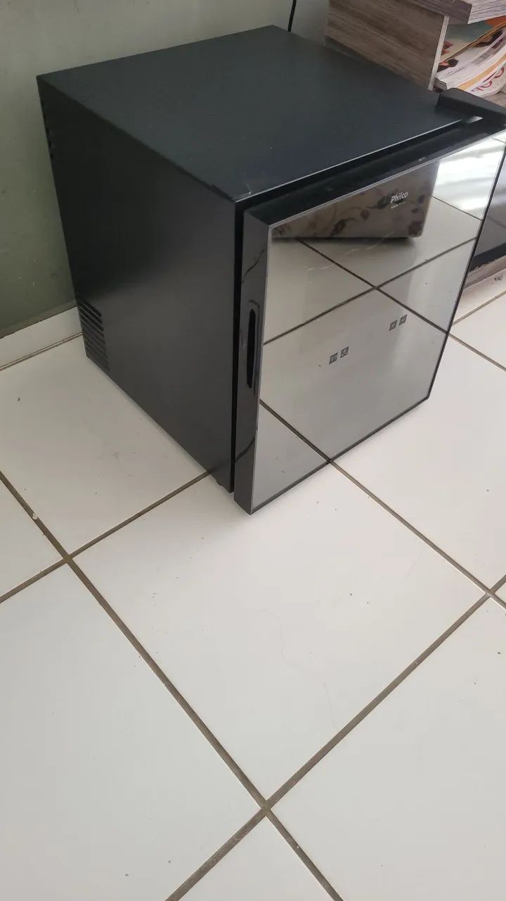 Adega Climatizada Philco 16 Garrafas - usada e bem conservada - Foto 3