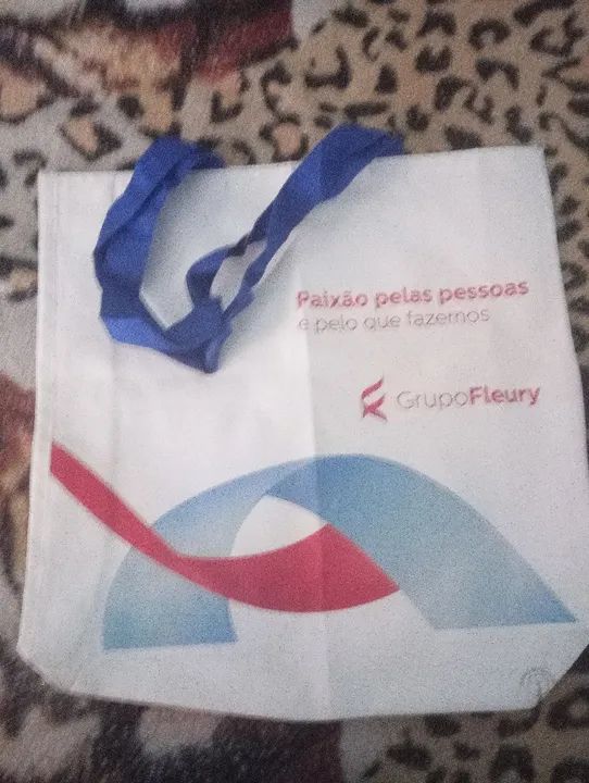 Sacola bolsa de ombro saúde Grupo Fleury branca  - Foto 2