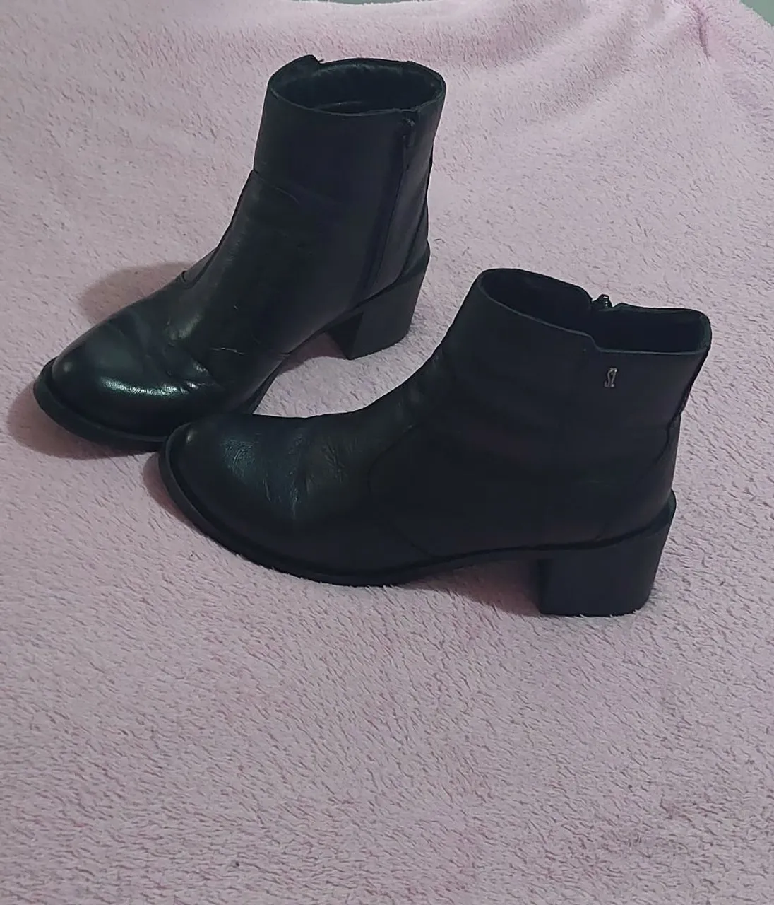 Botas femininas pretas