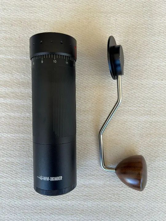 Moedor manual para café MHW-3BOMBER BLADE R3