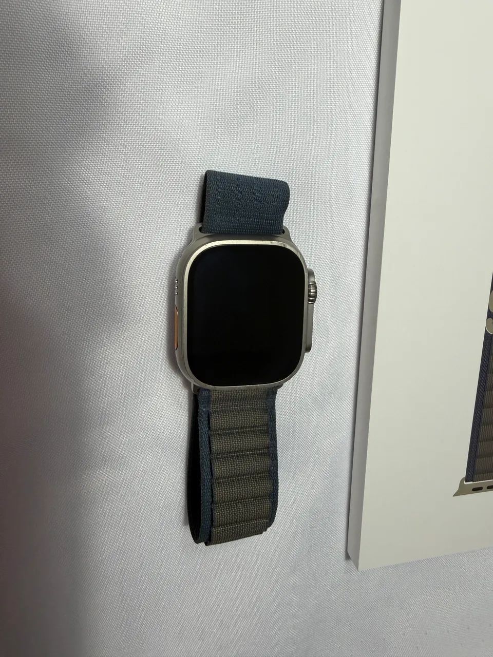 Apple Watch Ultra 2 Titanium 49MM - Celular + GPS - Foto 3