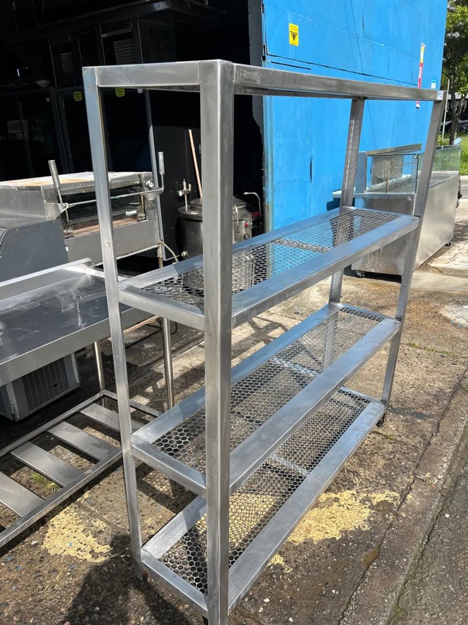 Estante de aço inox FRITOMAQ 1,40x40  para restaurante - Foto 3