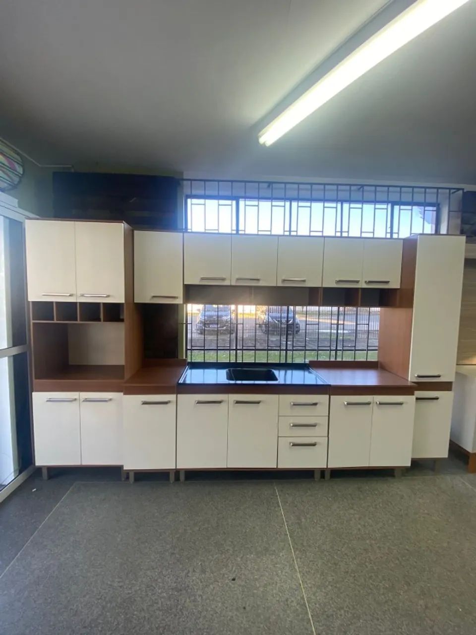 Cozinha modulada com tampo da pia - Foto 3