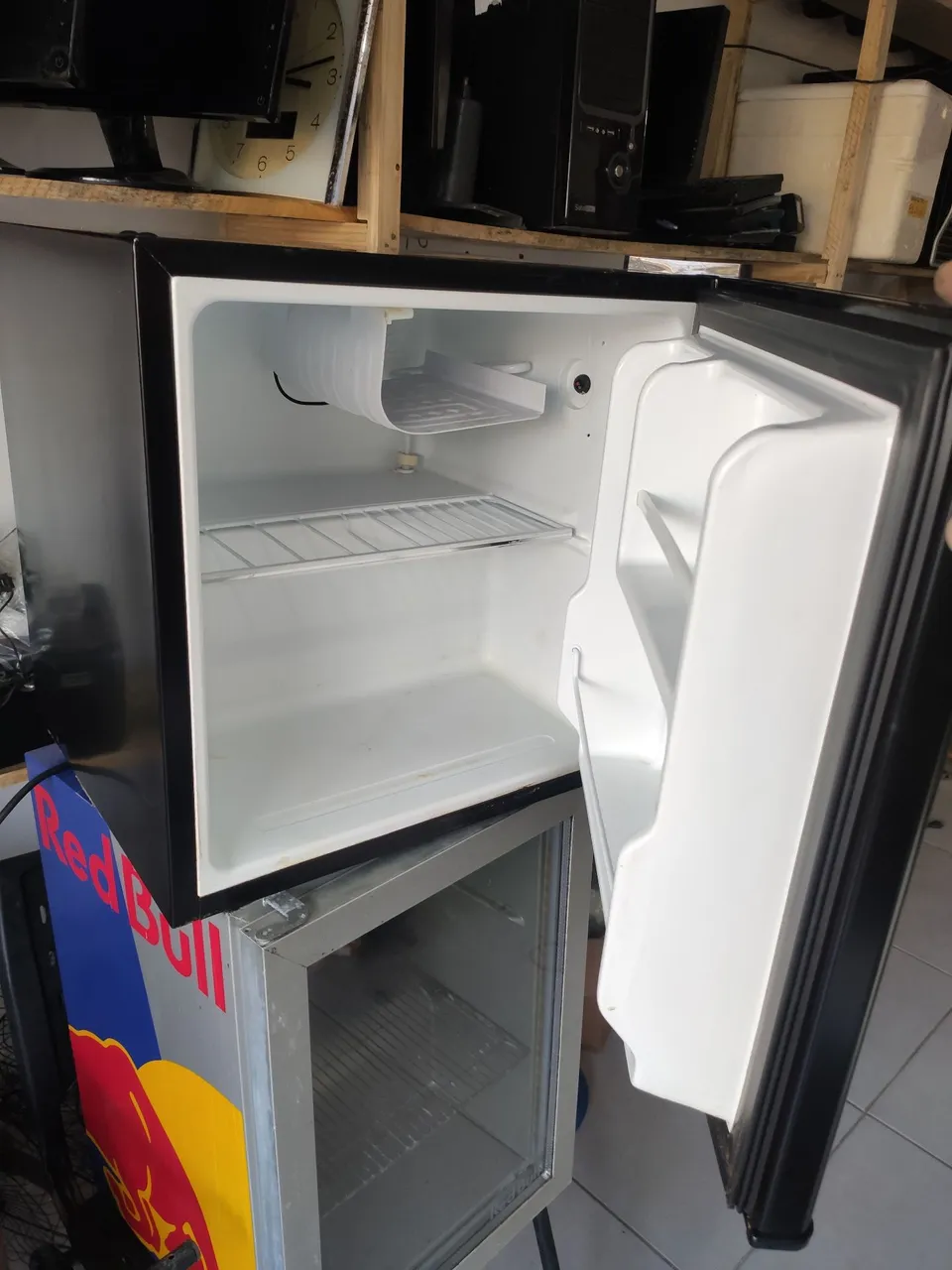 Frigobar Compacto - 12 voltz Ideal para sua casa ou escritório