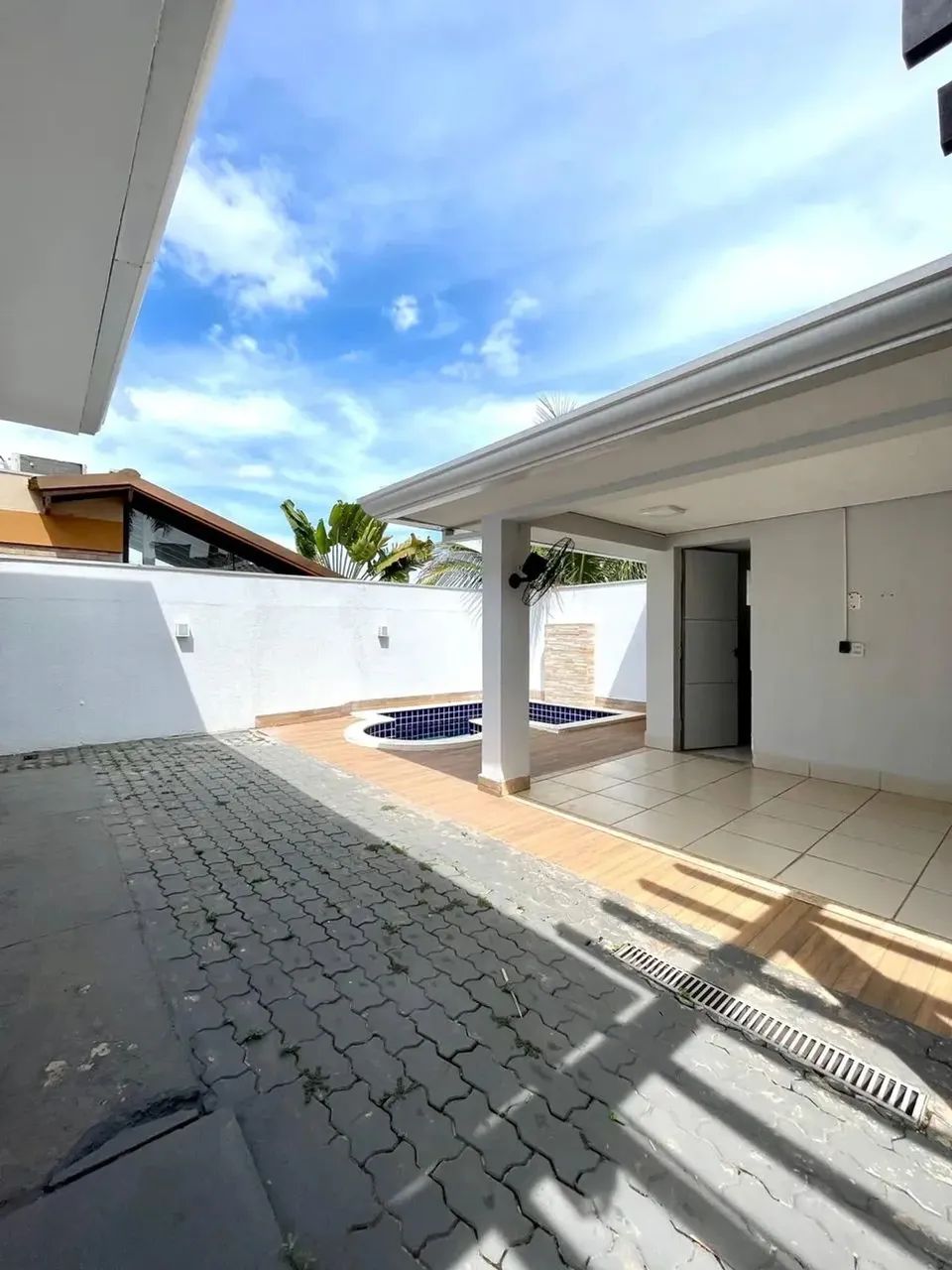 Belvedere 1 - Casa térrea com 4 quartos - Completo de planejados e Ar condicionado - Foto 6