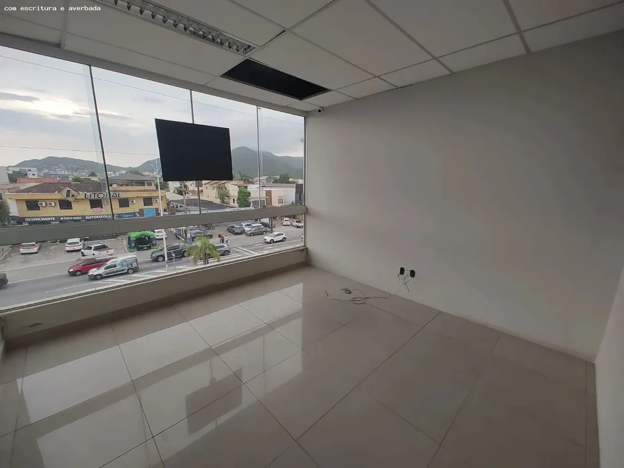 Sala Comercial para Locação em Florianópolis, Ingleses, 1 banheiro