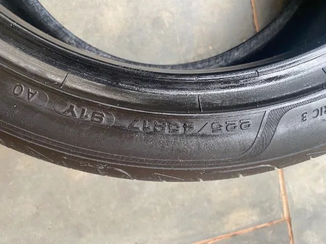 Pneu usado Goodyear 225/45r17 - Foto 4