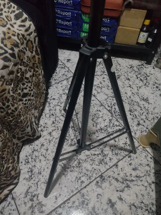 Tripé para câmera e celular 1,60 altura máxima  - Foto 3