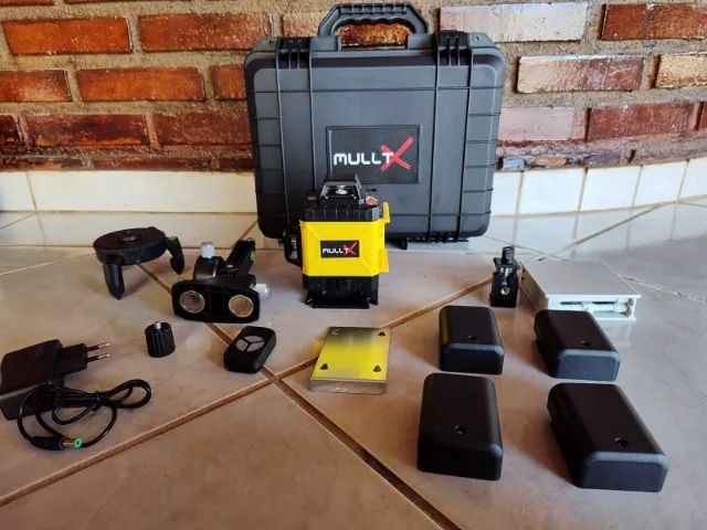 Nível Laser Profissional 16 Linhas 4d Com 4 Baterias Controle Remoto Alto Nivelador + 4 Ba