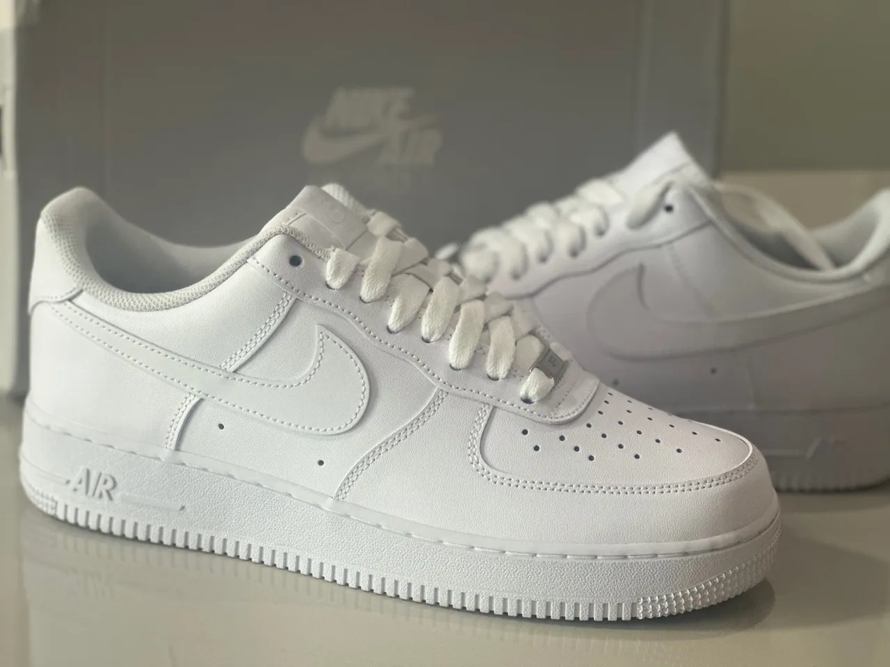 Nike Air Force 1 - Branco Novo