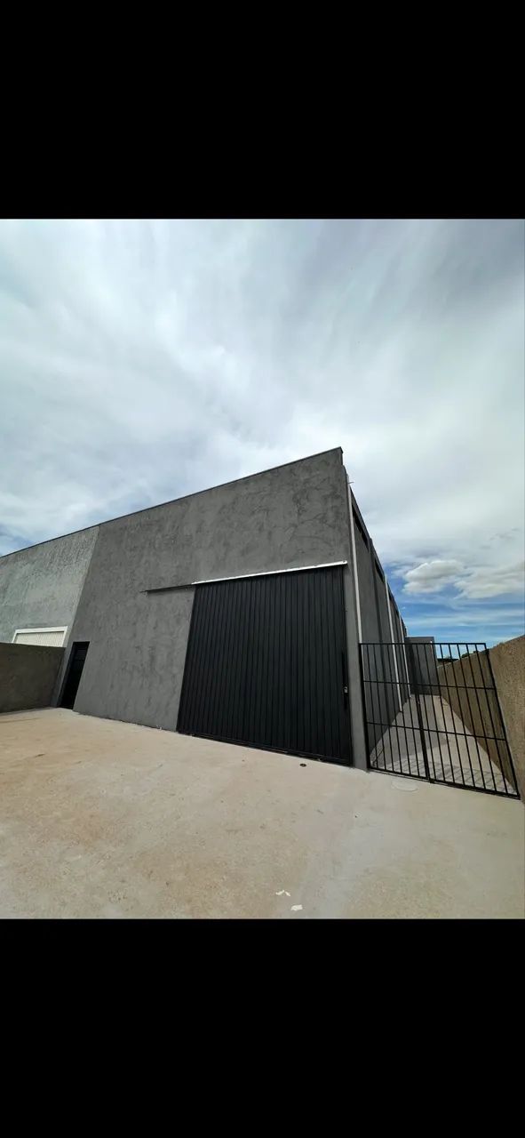 Excelente barracão com boa localização