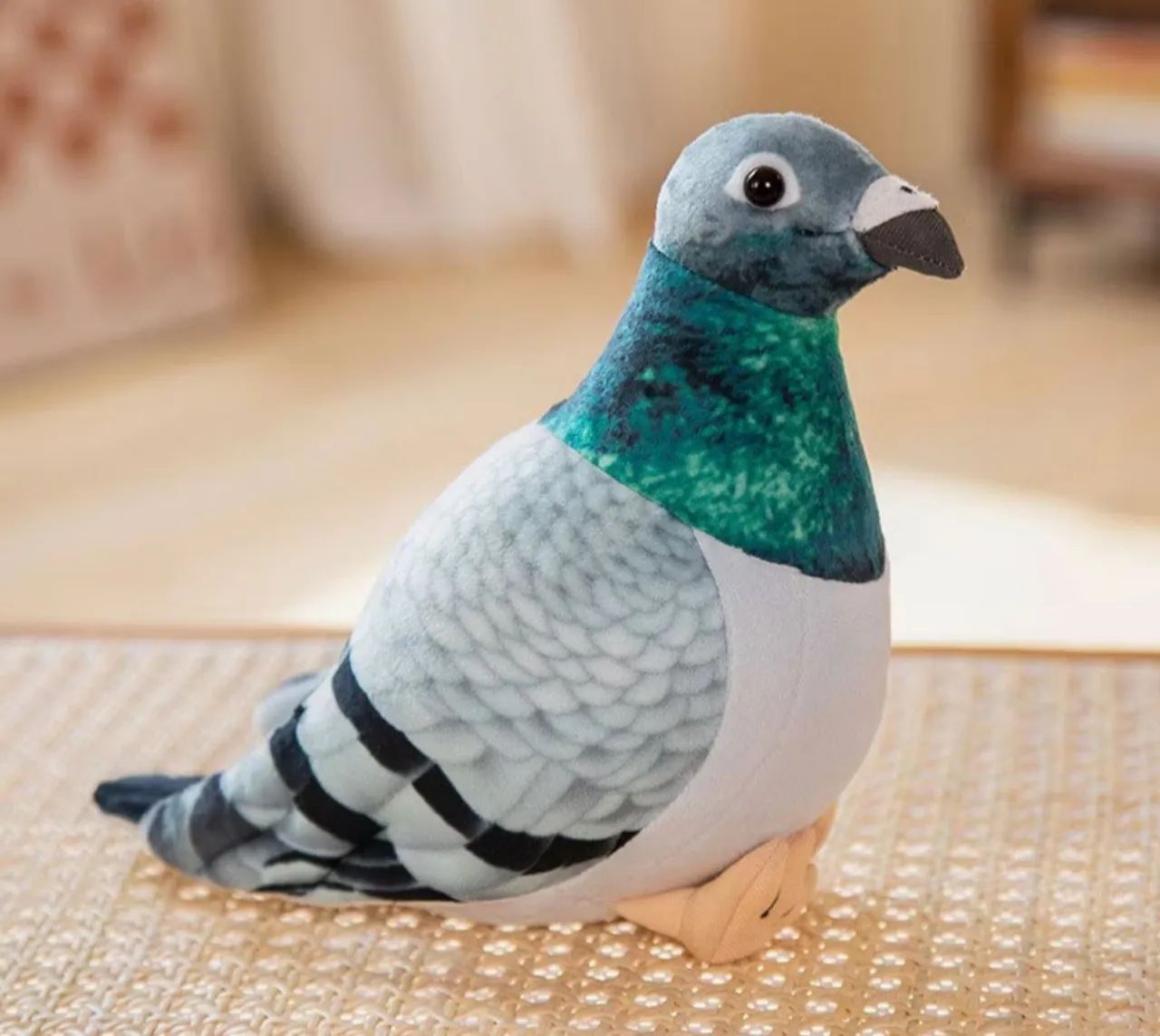 Brinquedo Pombo de Pelúcia 