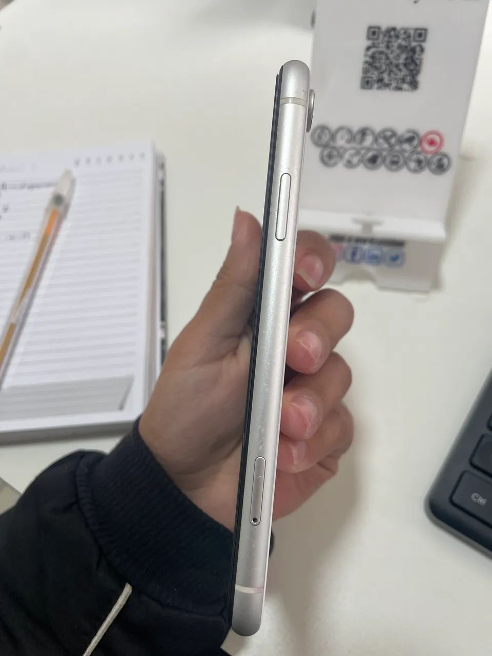 IPHONE XR 64gb BRANCO  - Foto 5