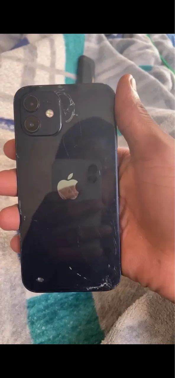 iPhone 12 / 64gb / Bateria 80% - Foto 2