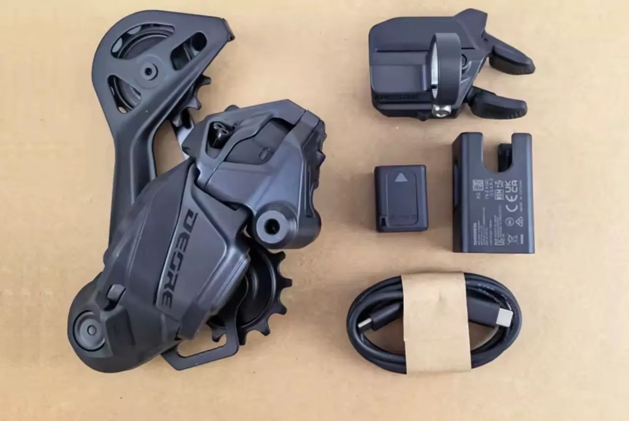 Câmbio Shimano Deore Di2 Eletrônico 12V - Foto 4