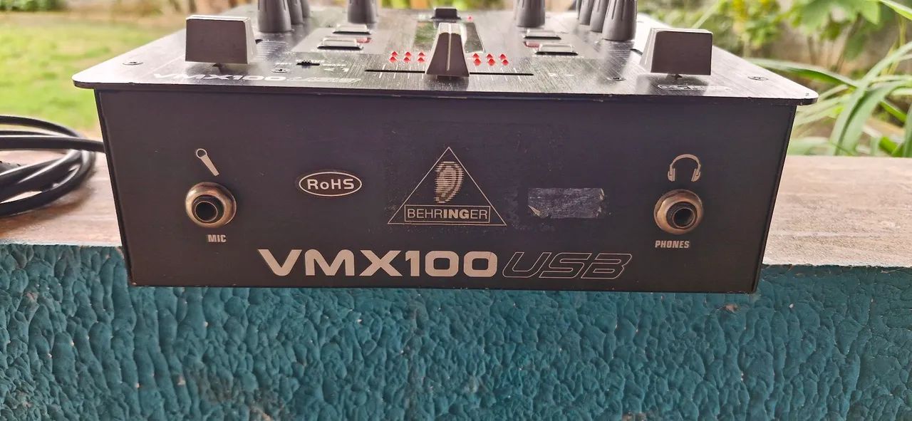 Vendo mix vmx 100 usb novinho