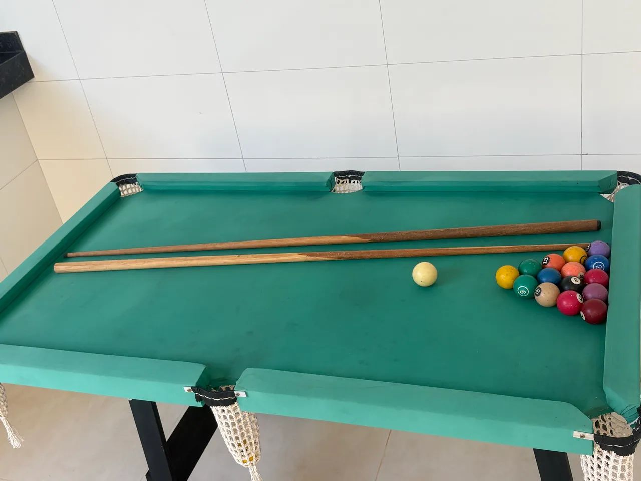Mesa de sinuca (com bolas e taco)  - Foto 4