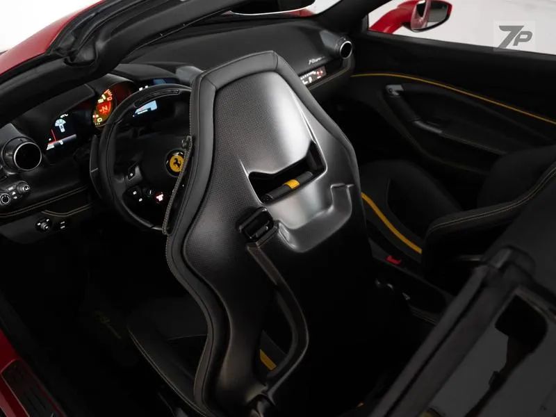 Ferrari F8 Spider 3.9 V8 Bi-Turbo 720cv, foto 14 de 20