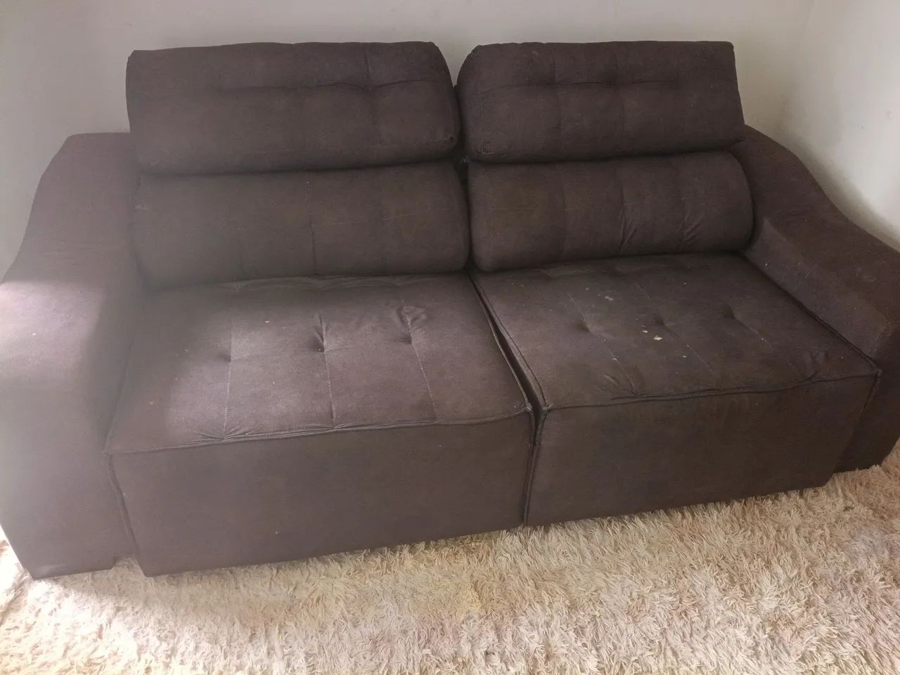 Vendo sofá retrátil 2 lugar  - Foto 3