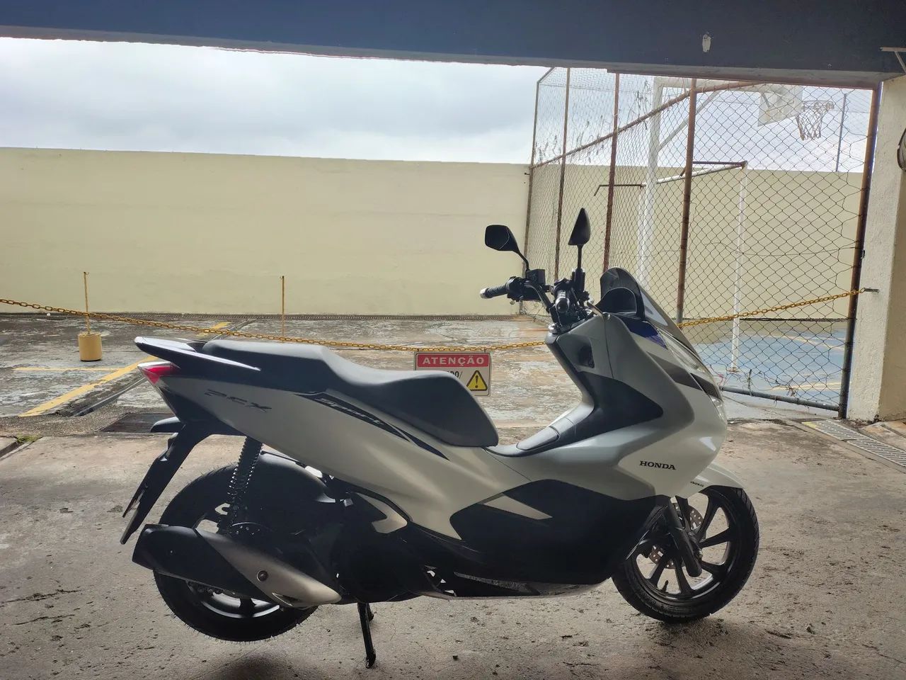 Honda PCX SPORT  - Foto 2