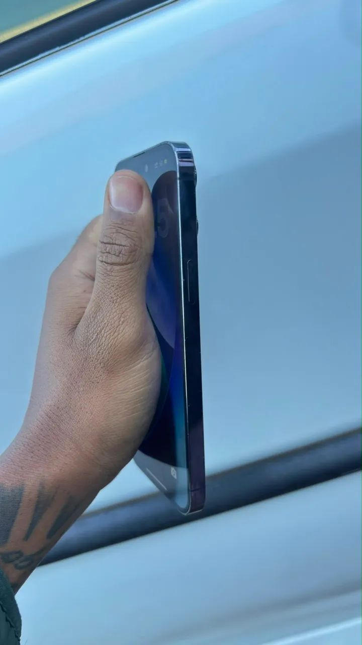 iPhone 14 Pro Max - Foto 2