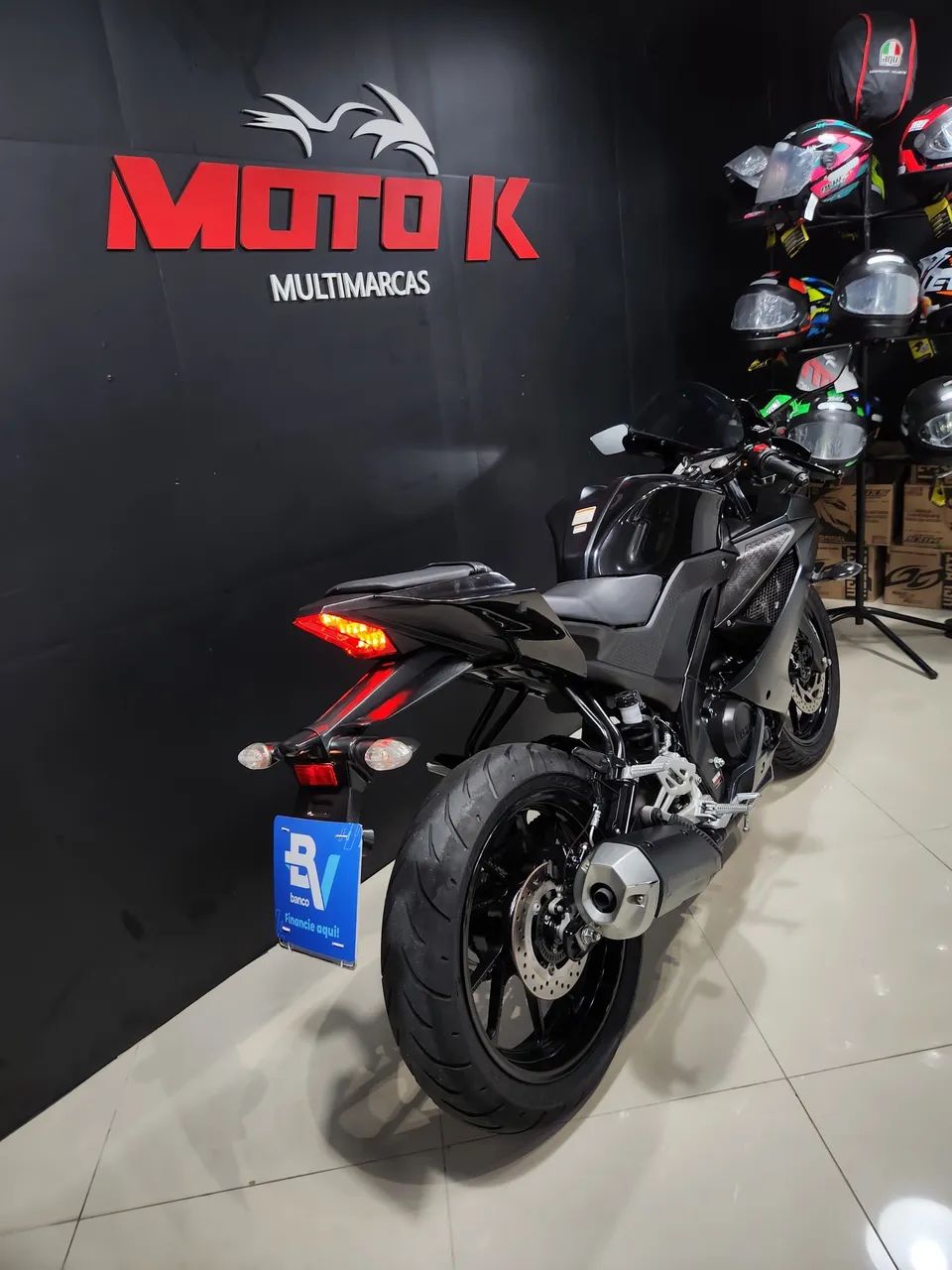 Linda R15 com apenas 12 mil km - Foto 3