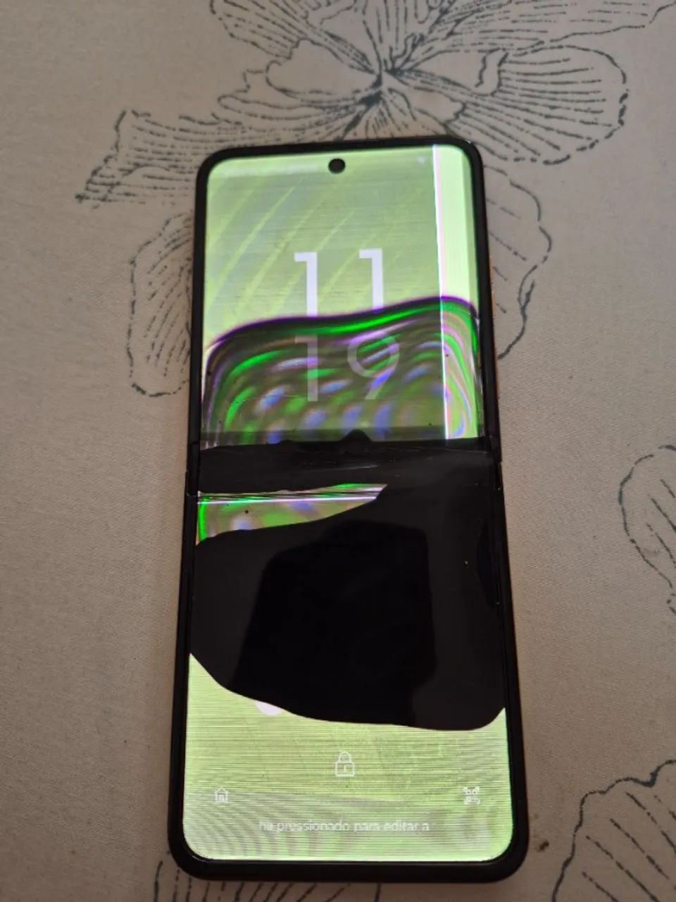 MOTOROLA RAZR 50 ULTRA COM DEFEITO - Foto 5