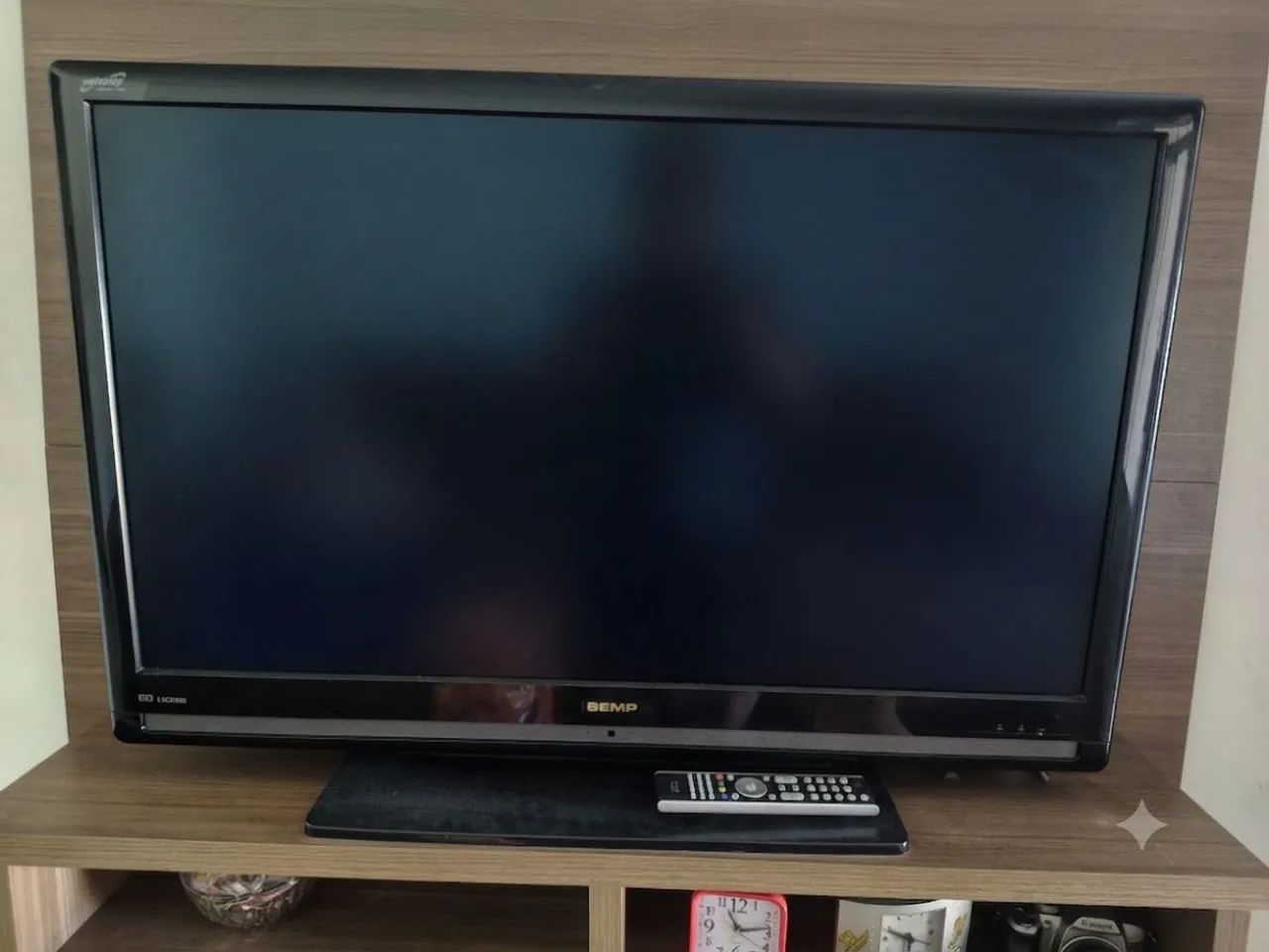 TV Semp 39 polegadas com Controle e Conversor Digital Integrado - Excelente Estado