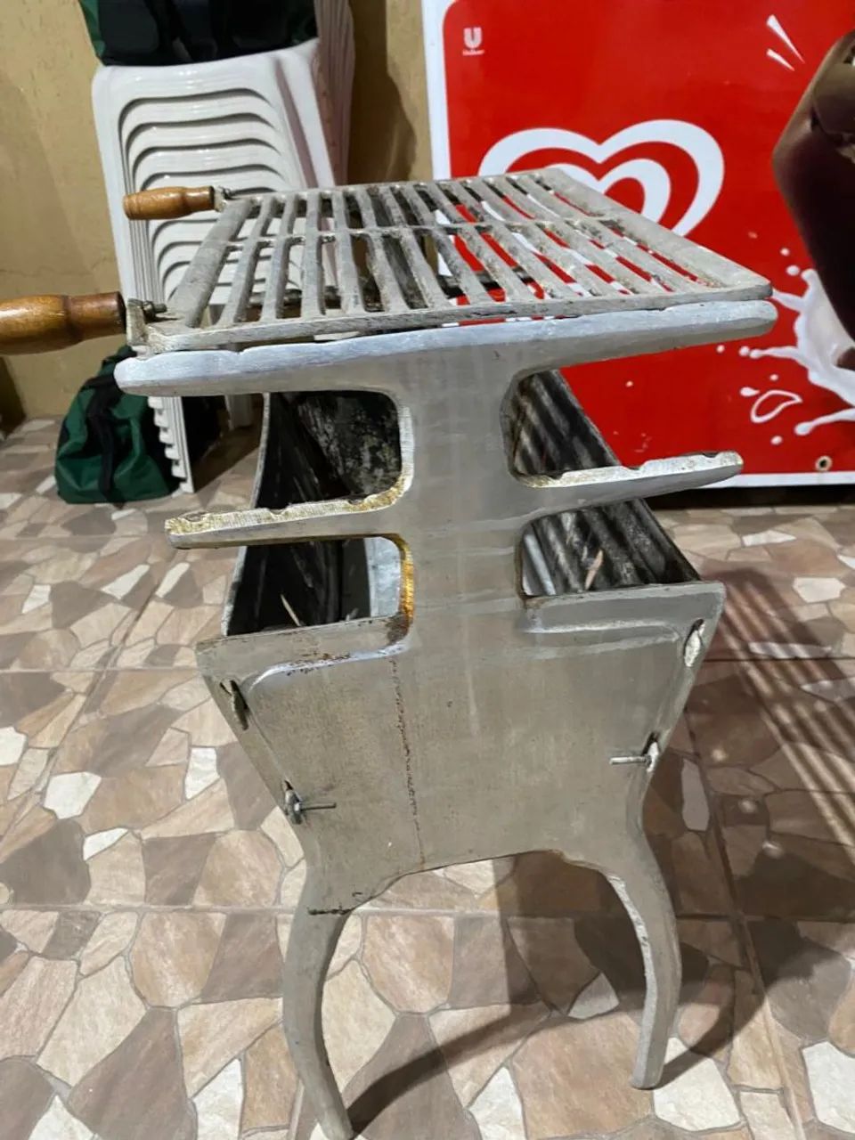 Churrasqueira de aluminio  - Foto 2