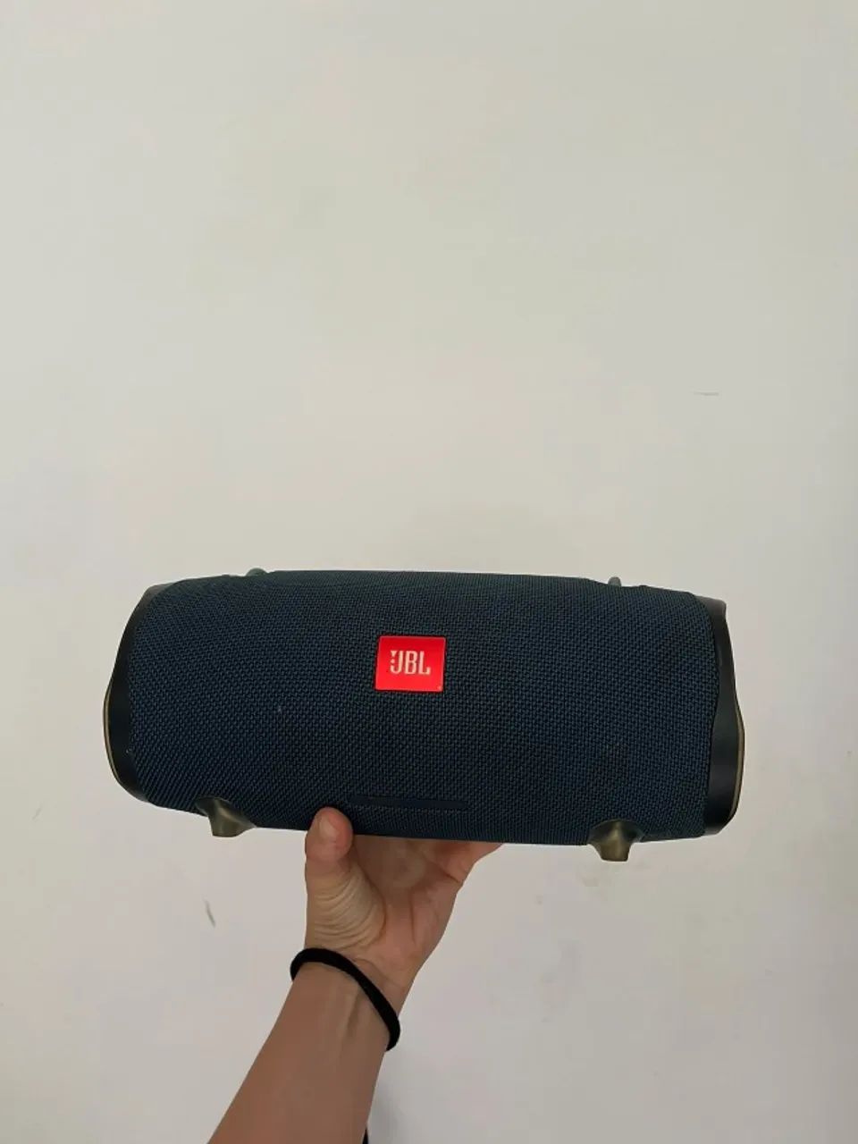 Caixa de Som Bluetooth JBL (Estilo Xtreme)