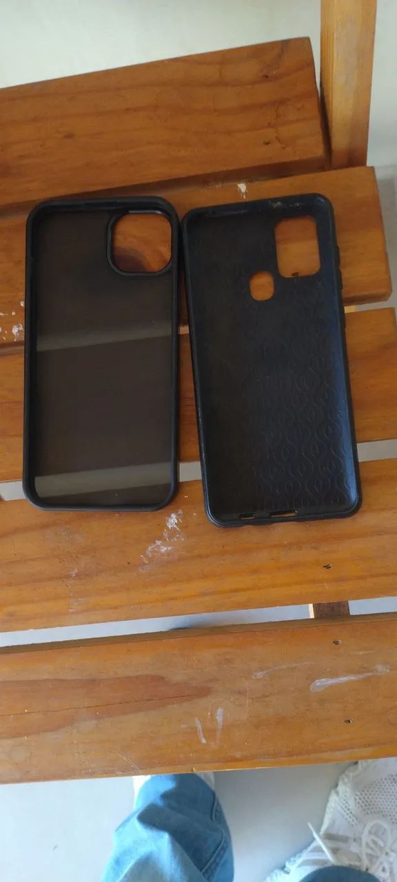 Vendo duas capas para celular alfone 13 outra galatas - Foto 5