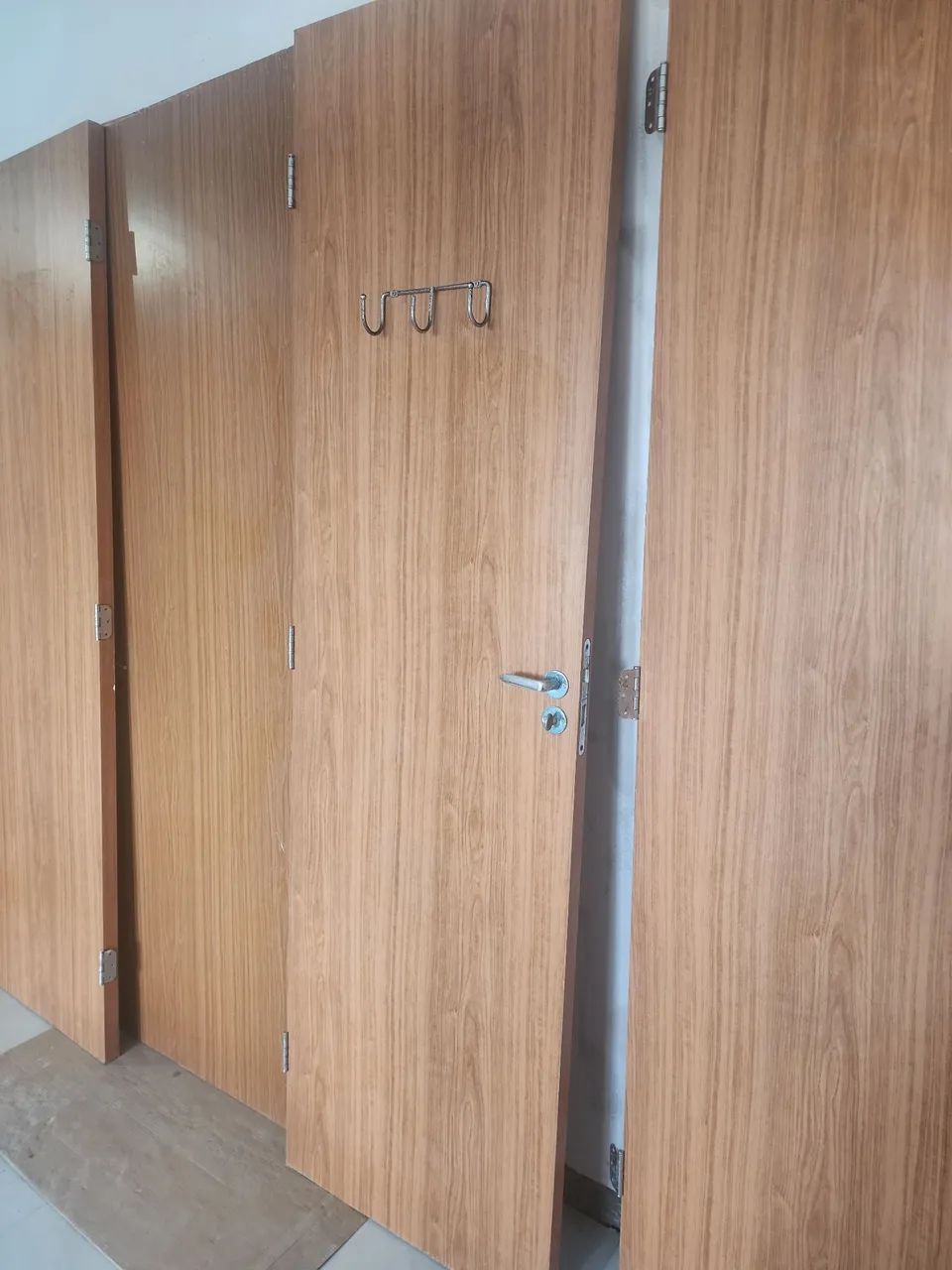 4 portas de madeira  - Foto 3