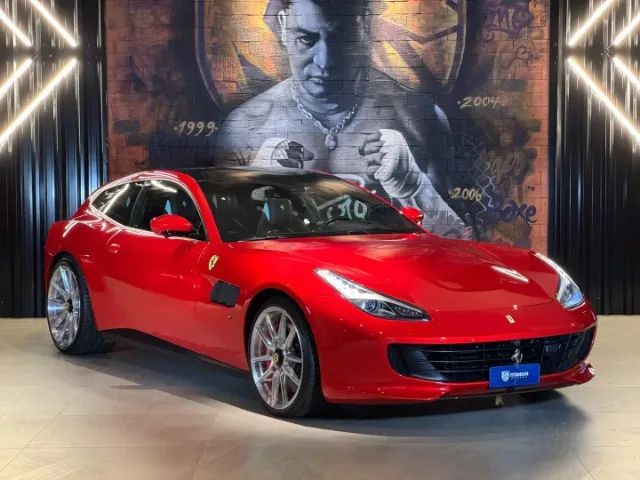 Ferrari GTC4 LUSSO 6.3 V12 690cv, foto 10 de 13