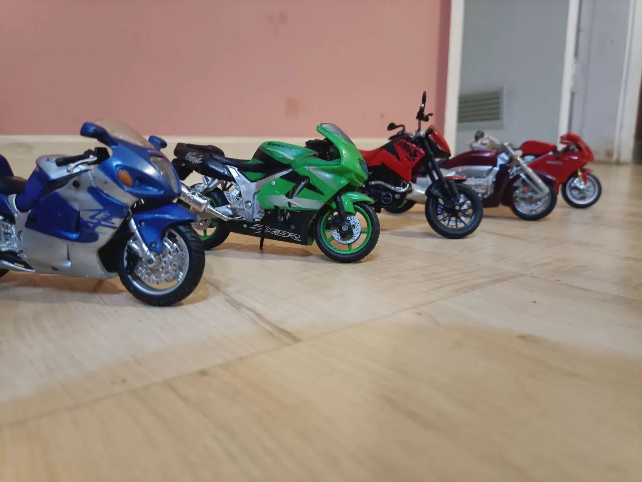 Motos miniatura MASTO 12cm - Foto 4
