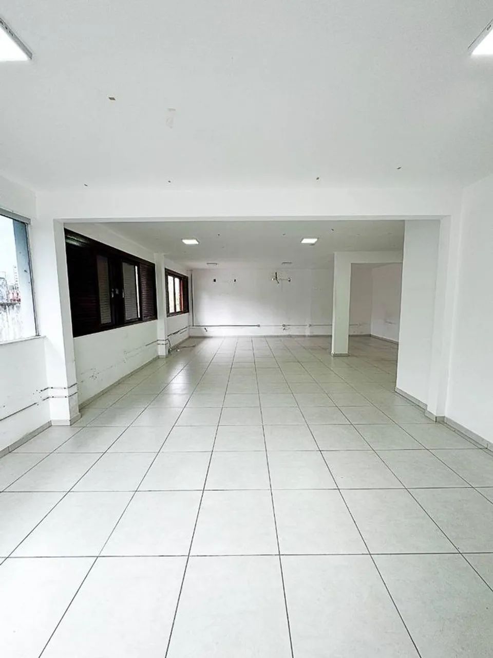 Loja / Salão / Comercial 640m² - Góes Calmon - Foto 4