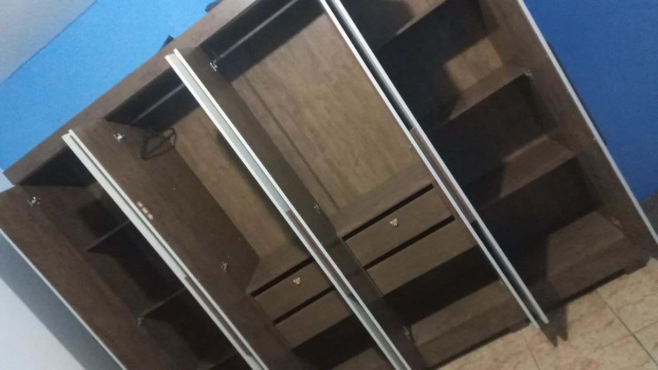 Guarda - Roupa de Casal. - Foto 2