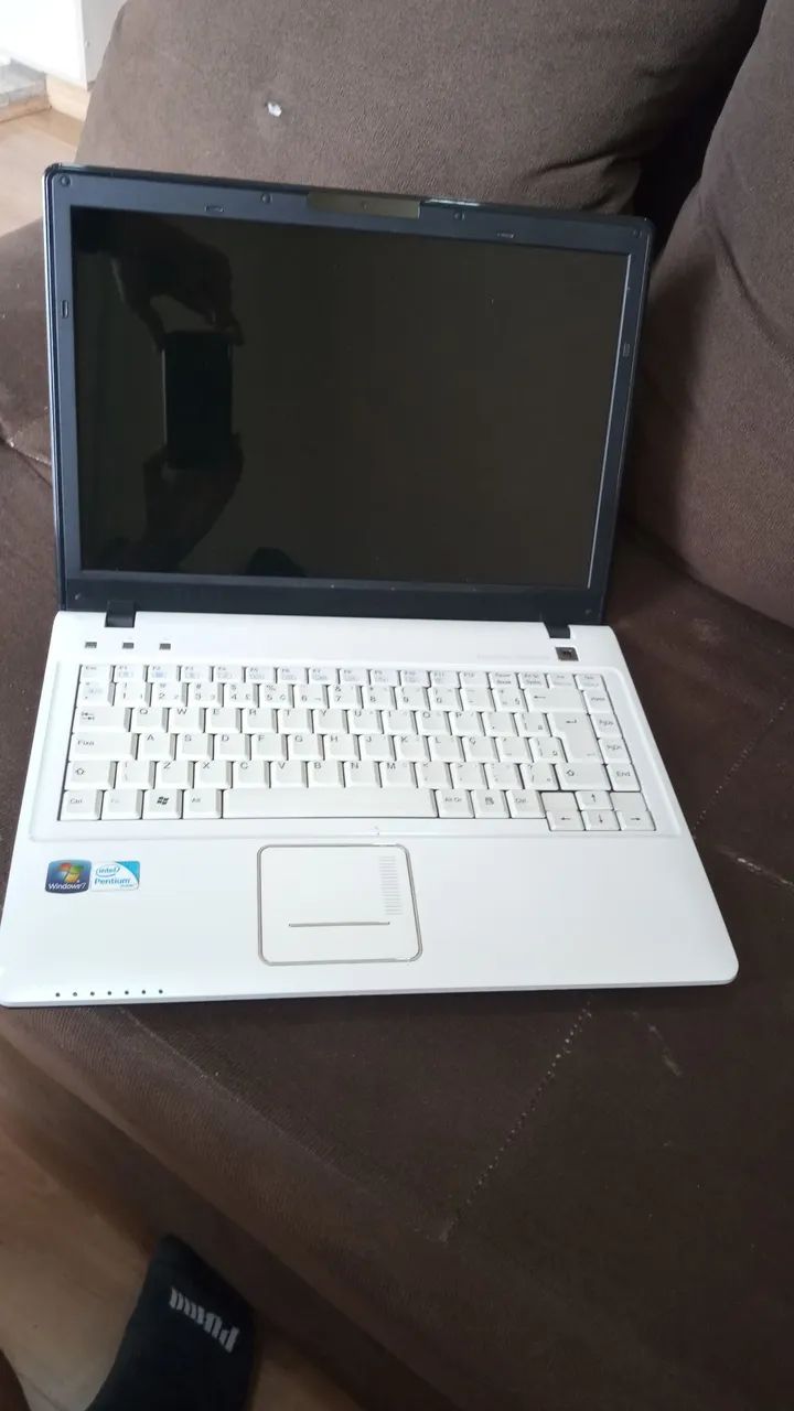 Notebook Positivo para retirada de peças ou conserto 