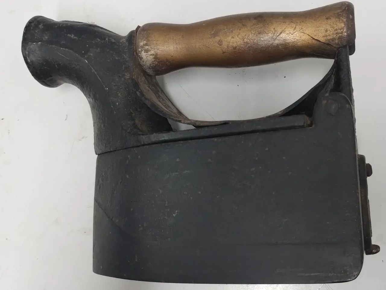 Ferro de passar antigo  - Foto 4