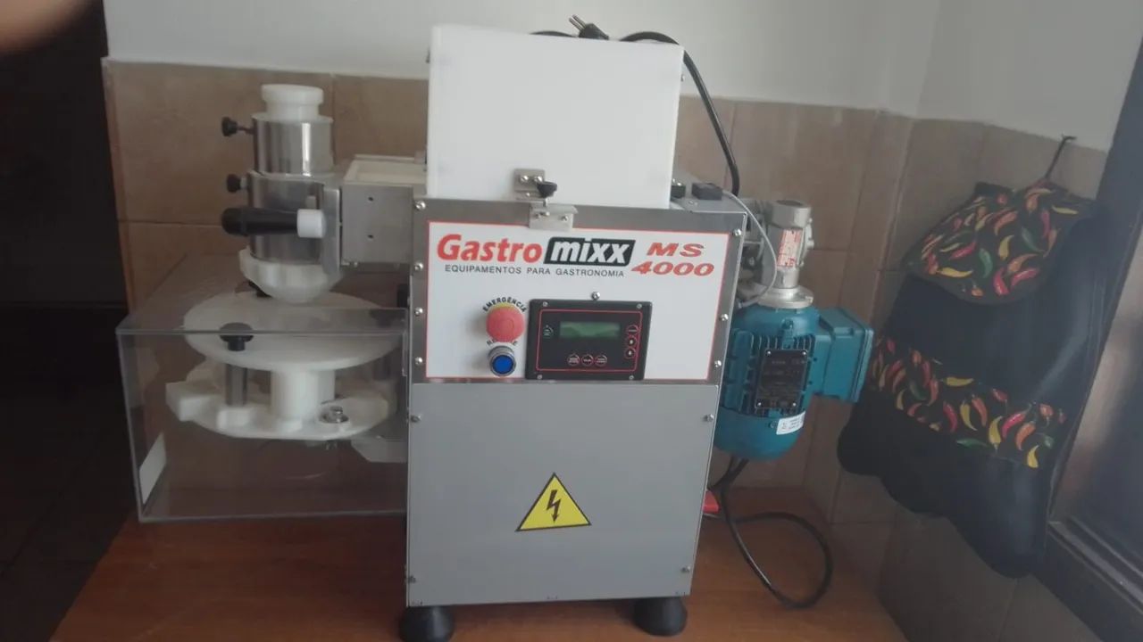 Maquina de salgados gastromix - Foto 2