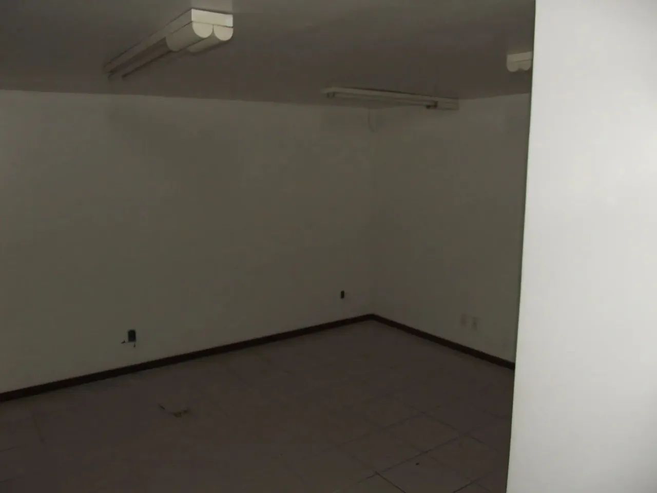 Comercial para vender e alugar em rua pública, CAMINHO DAS ÁRVORES, Salvador, BA - Foto 5