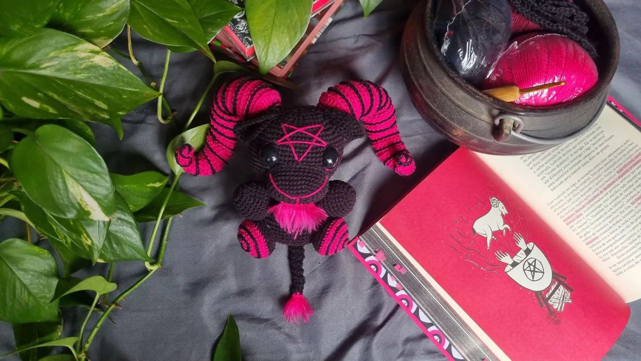 Baphomet Amigurumi  - Foto 3